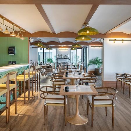 Ocean Eden Bay (Adults Only) 호텔 Spring Rises 외부 사진 The restaurant