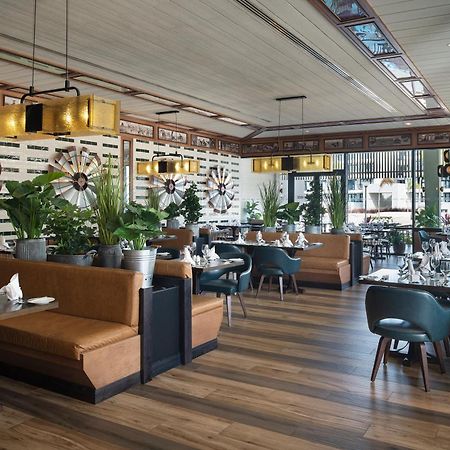 Ocean Eden Bay (Adults Only) 호텔 Spring Rises 외부 사진 Interior of the restaurant