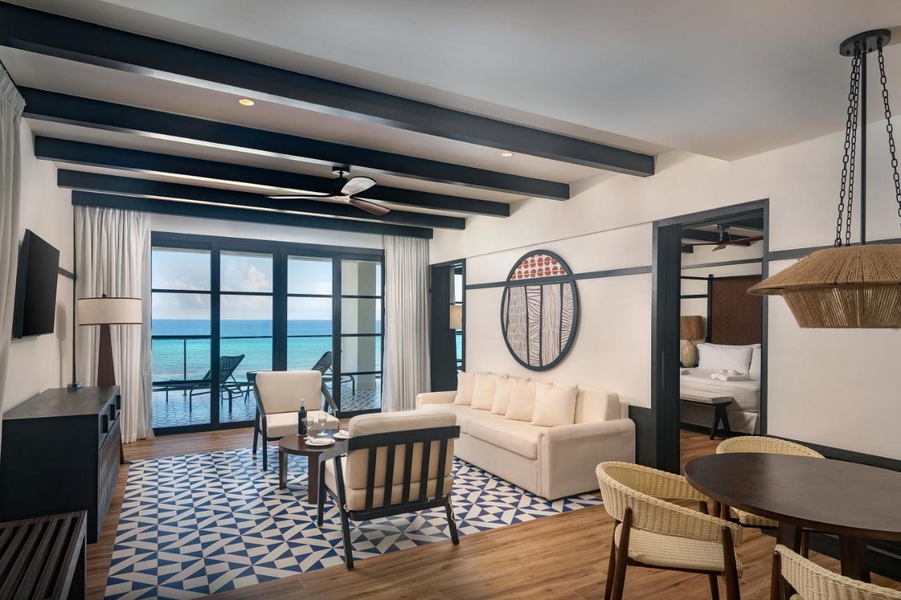 Ocean Eden Bay (Adults Only) 호텔 Spring Rises 외부 사진 Suite at the Hilton Garden Inn, Cancun