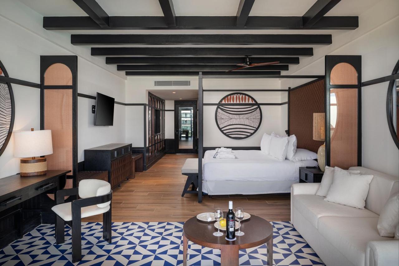 Ocean Eden Bay (Adults Only) 호텔 Spring Rises 외부 사진 A room at the hotel