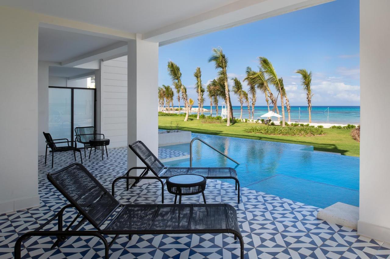 Ocean Eden Bay (Adults Only) 호텔 Spring Rises 외부 사진 View from a room at the Iberostar Grand Hotel Bávaro