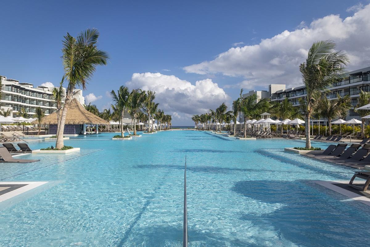Ocean Eden Bay (Adults Only) 호텔 Spring Rises 외부 사진 The Grand at Moon Palace