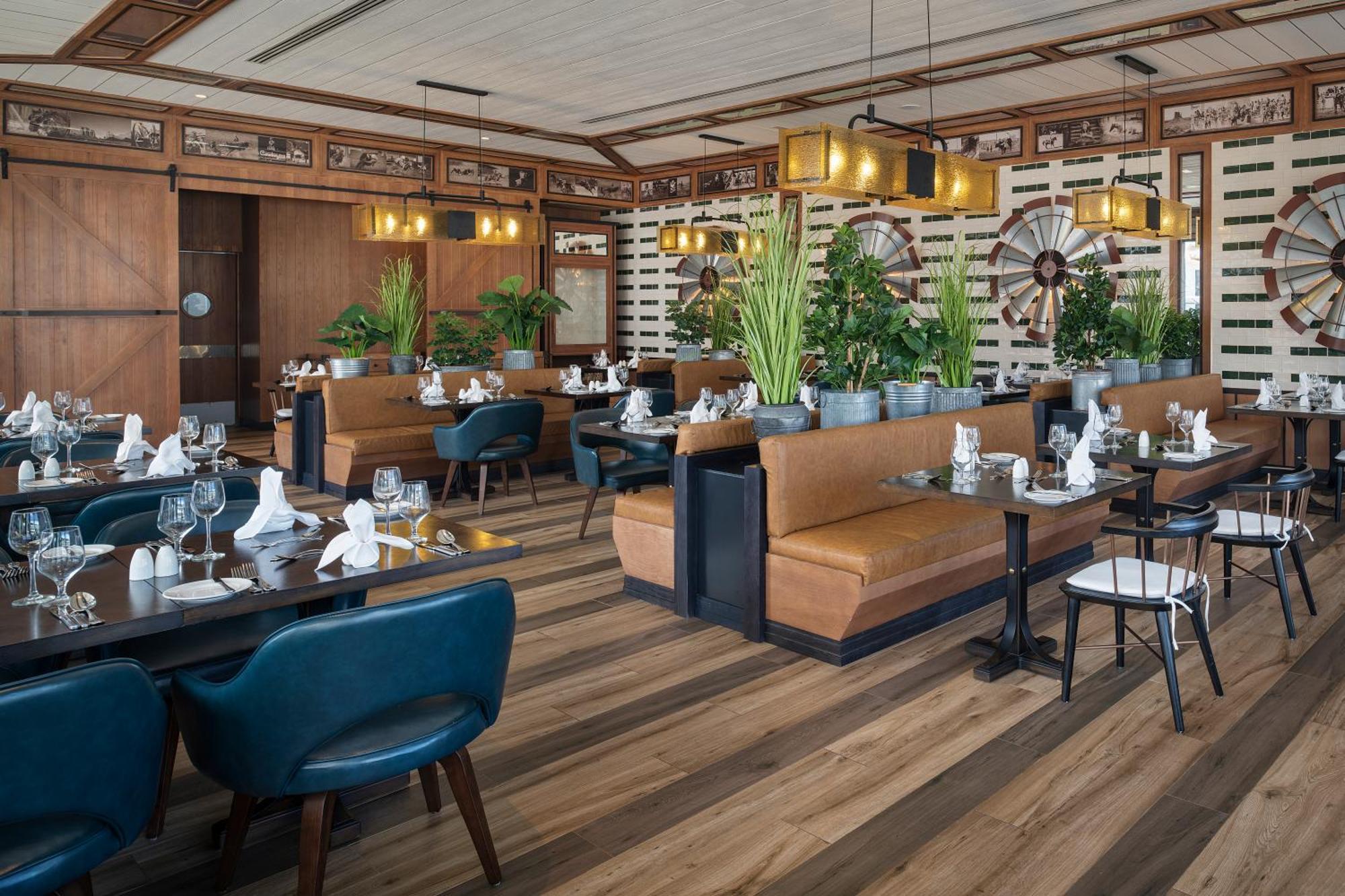 Ocean Eden Bay (Adults Only) 호텔 Spring Rises 외부 사진 The interior of the restaurant
