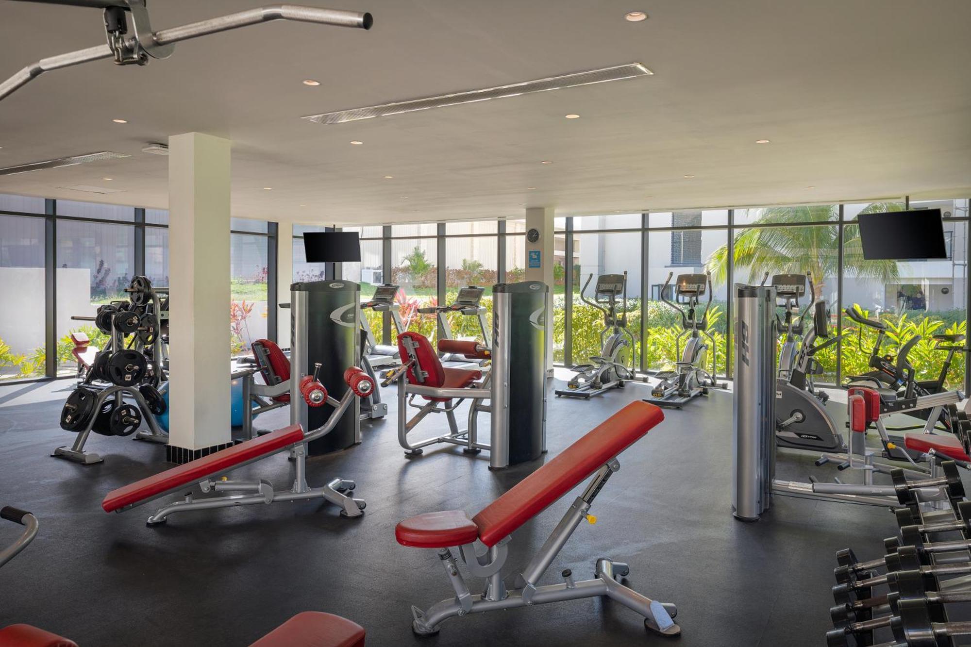 Ocean Eden Bay (Adults Only) 호텔 Spring Rises 외부 사진 The gym at the hotel